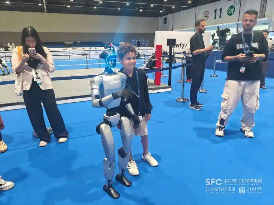 2050年机器人足球赛将颠覆人类？阿布扎比赛事引爆未来对决