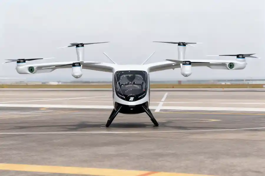 从战场到蓝天：泰中合吕晨的类CVC跨界征途