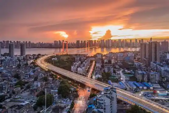 武汉十五五蓝图重磅揭晓：3万亿跃升引擎启动，主攻方向全曝光