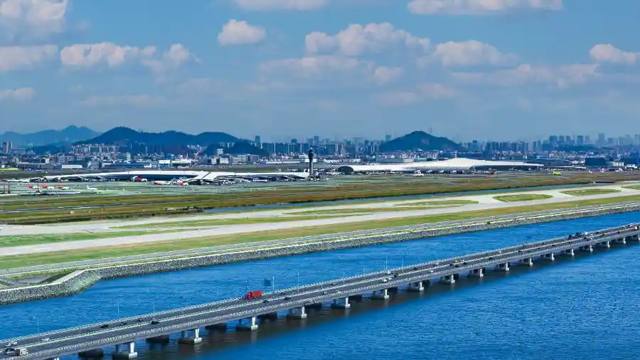 深圳机场迈入三跑新时代 大湾区航空版图再升级