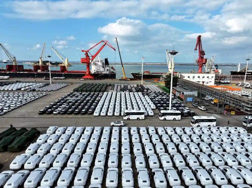 智造未来：一辆汽车的科技进化论