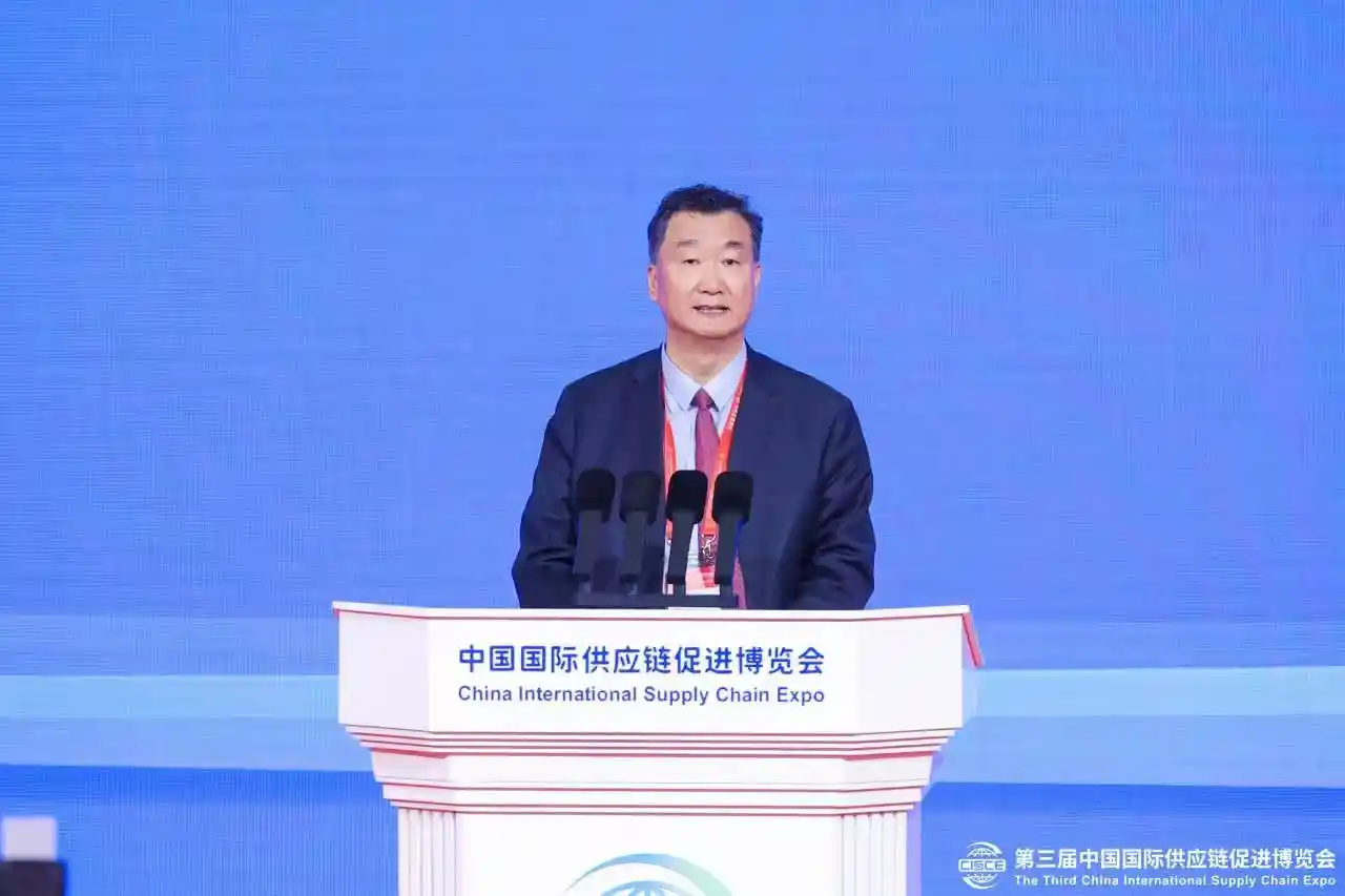 霍学文：AI重塑金融服务，北京银行打造数字银行新标杆