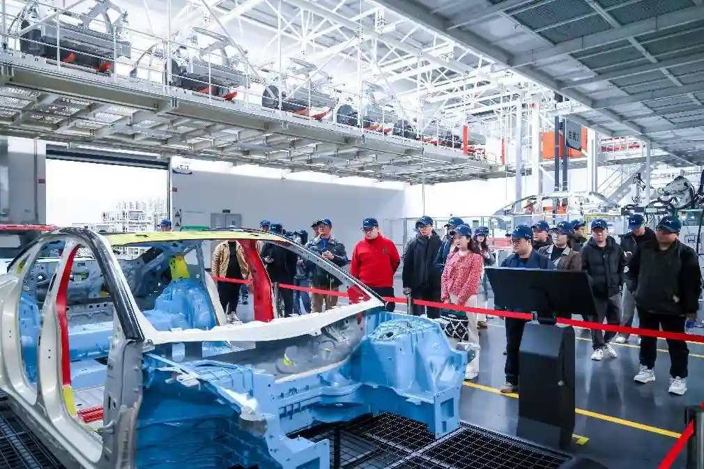 智创未来：小鹏AI引领大湾区科技文旅新潮流