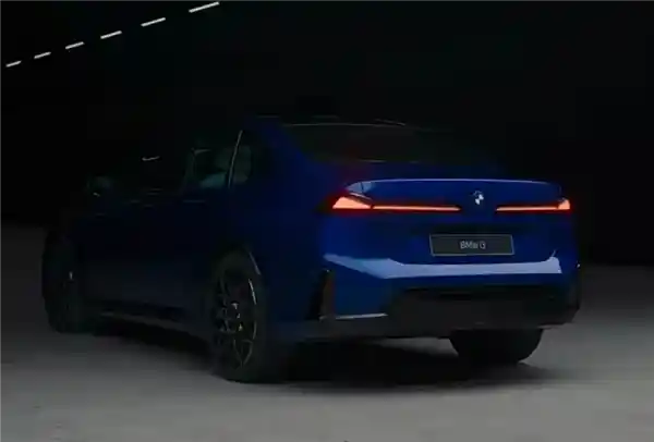 全新宝马i3官图曝光，续航突破644公里引领电动新纪元